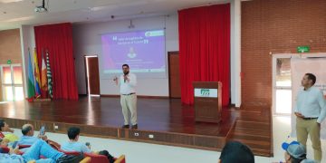 Escuela de Negocios impulsa la logística y el transporte en Villavicencio